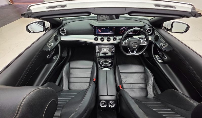 
								Mercedes Benz E-Class Cabriolet 400 4M 9G-Tronic full									