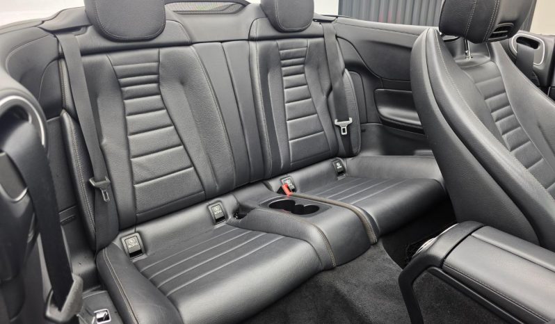
								Mercedes Benz E-Class Cabriolet 400 4M 9G-Tronic full									