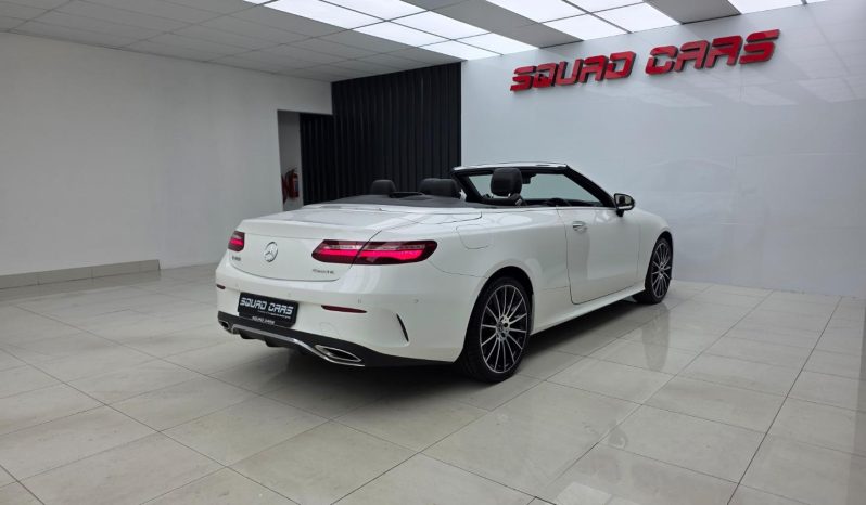 
								Mercedes Benz E-Class Cabriolet 400 4M 9G-Tronic full									