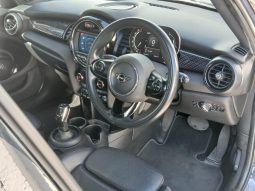 
										MINI Hatch 5-Door Cooper S Steptronic full									