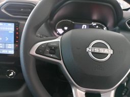 
										Nissan Magnite 1.0 Visia full									