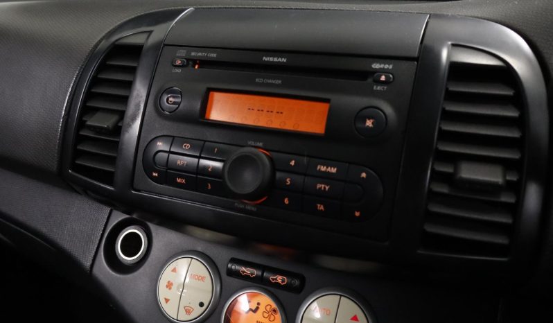 
								Nissan Micra 1.5 DCi Tekna 3-Door full									