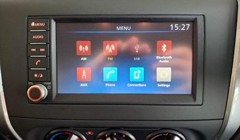 
								Nissan Navara 2.5D Se Plus D Cab 4X2 At full									