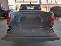 
										Nissan Navara 2.5D Se Plus D Cab 4X2 At full									