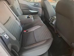 
										Nissan Navara 2.5D Se Plus D Cab 4X2 At full									
