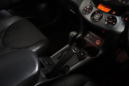 
										Toyota Rav4 2.0 Vx 5-Door 4X4 At full									