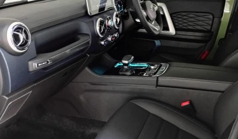 
								BAIC B40 Plus 2.0T Champion full									