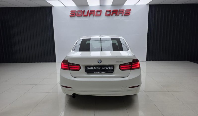 
								BMW 3 Series Sedan 316i Steptronic full									