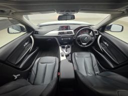 
										BMW 3 Series Sedan 316i Steptronic full									
