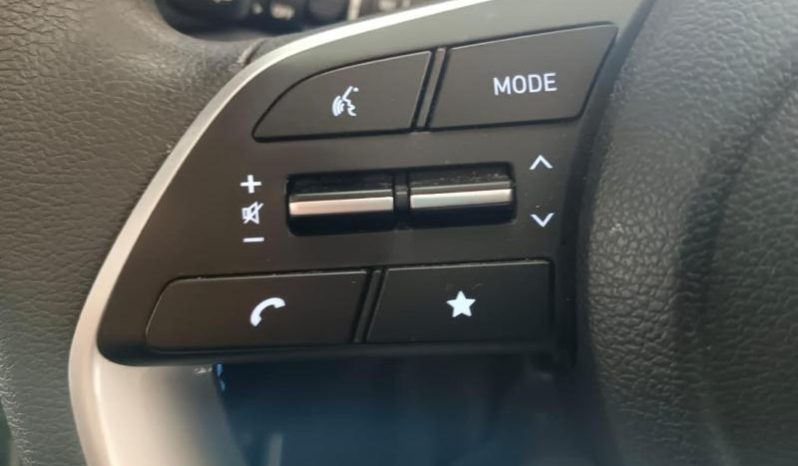 
								Hyundai I20 1.2 Premium full									