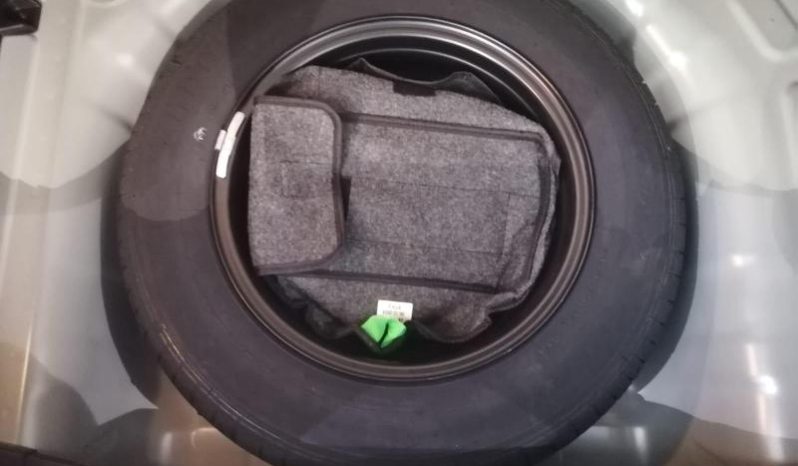 
								Kia Sonet 1.5 Ls Mt full									