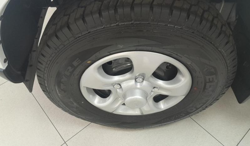 
								Mahindra Pik-Up 2.2 Mhawk S6 D Cab 4X4 At full									