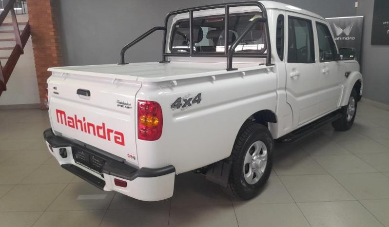 
								Mahindra Pik-Up 2.2 Mhawk S6 D Cab 4X4 At full									