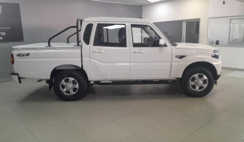 
								Mahindra Pik-Up 2.2 Mhawk S6 D Cab 4X4 At full									
