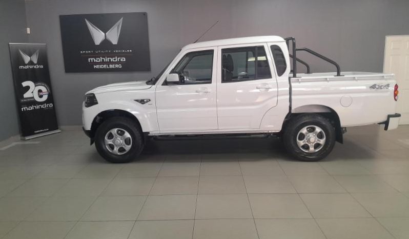 
								Mahindra Pik-Up 2.2 Mhawk S6 D Cab 4X4 At full									
