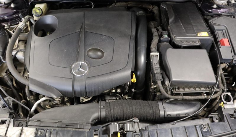 
								Mercedes Benz Gla Gla 220 Cdi 4matic 7G-Dct full									