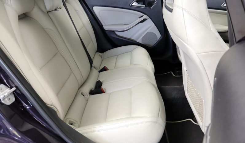 
								Mercedes Benz Gla Gla 220 Cdi 4matic 7G-Dct full									