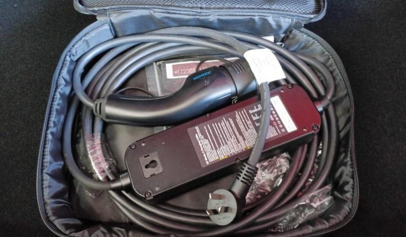 
								MG Cyberster Dual Motor Awd full									