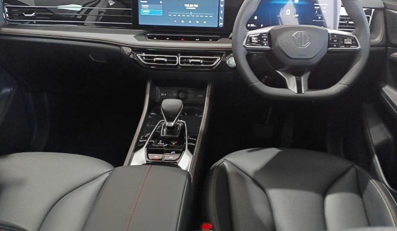 
								MG Hs 1.5T Comfort At full									