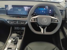 
										MG Hs 2.0T Luxury At full									