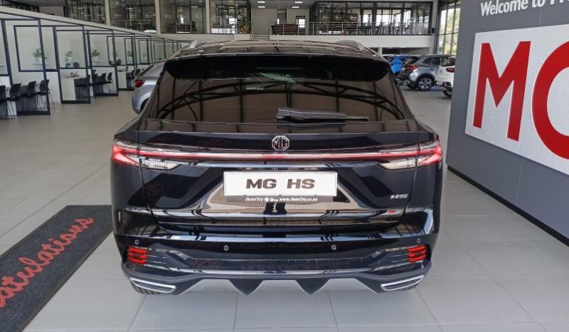 
								MG Hs 2.0T Luxury At full									