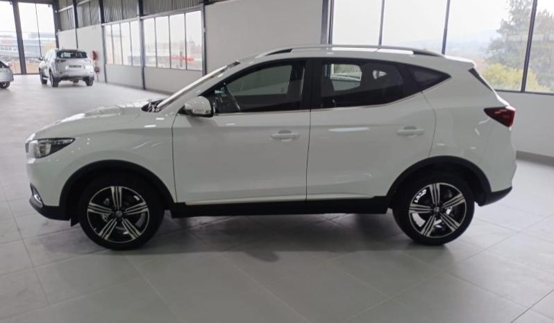 
								MG Zs 1.5 Luxury At full									