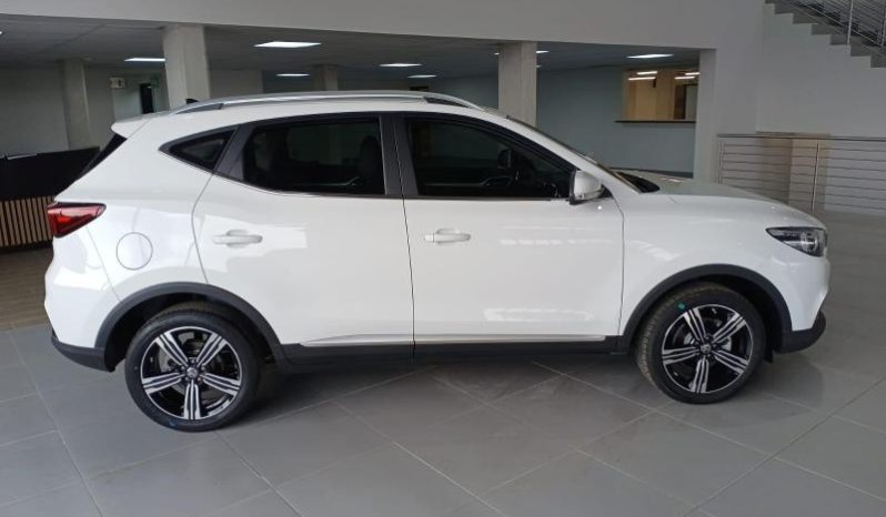 
								MG Zs 1.5 Luxury At full									