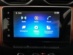 
										Nissan Magnite 1.0 Acenta Plus At full									