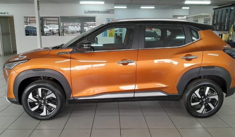 
								Nissan Magnite 1.0 Acenta Plus At full									
