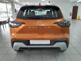 Nissan Magnite 1.0 Acenta Plus At