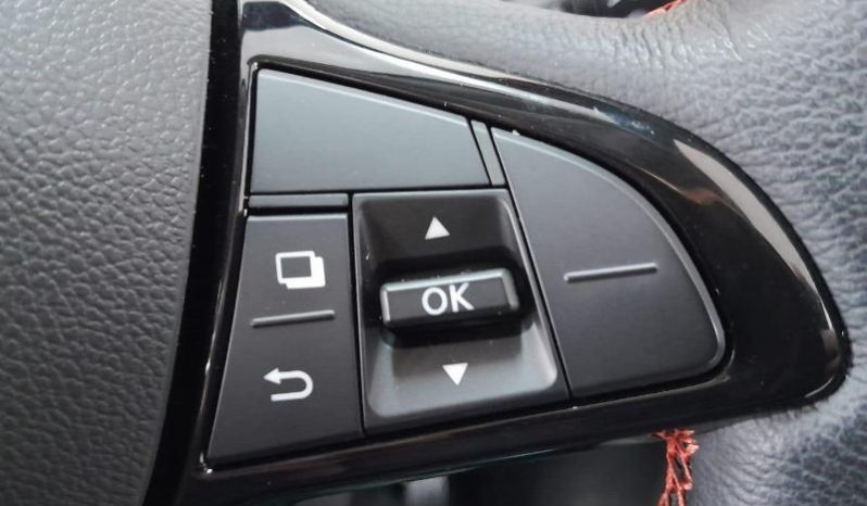 
								Nissan Magnite 1.0 Acenta Plus At full									