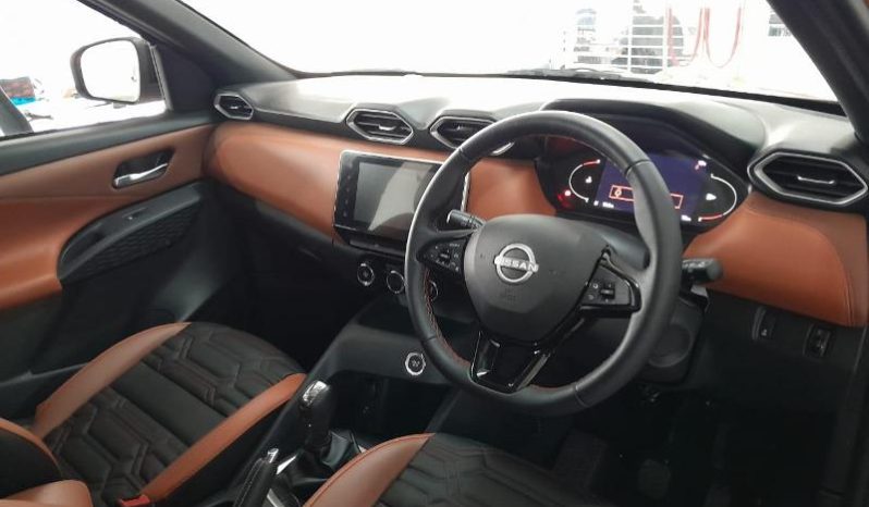 
								Nissan Magnite 1.0 Acenta Plus At full									