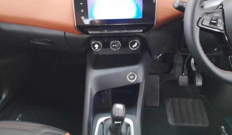 
								Nissan Magnite 1.0 Acenta Plus At full									