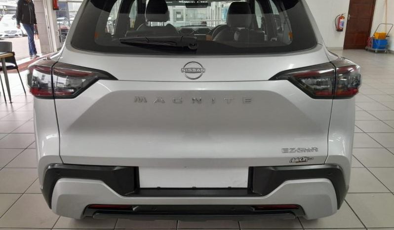 
								Nissan Magnite 1.0 Acenta Plus At full									