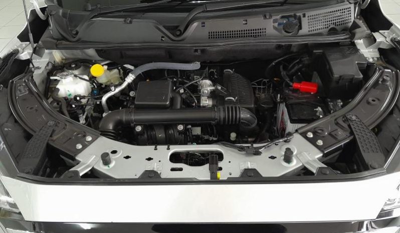 
								Nissan Magnite 1.0 Acenta Plus At full									