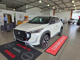 Nissan Magnite 1.0T Acenta Cvt