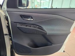
										Nissan Magnite 1.0T Acenta Cvt full									