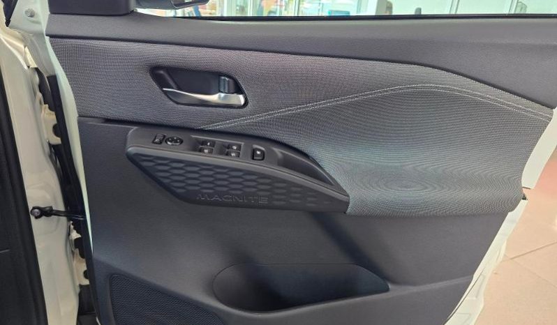 
								Nissan Magnite 1.0T Acenta Cvt full									
