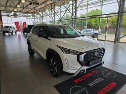 
										Nissan Magnite 1.0T Acenta Cvt full									