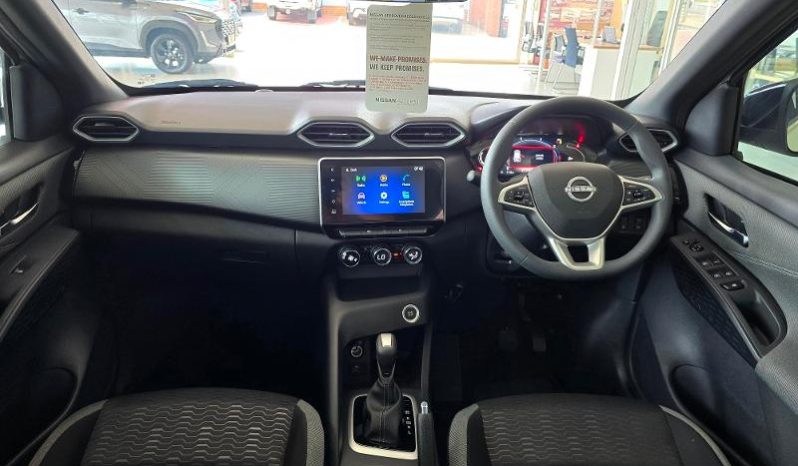 
								Nissan Magnite 1.0T Acenta Cvt full									