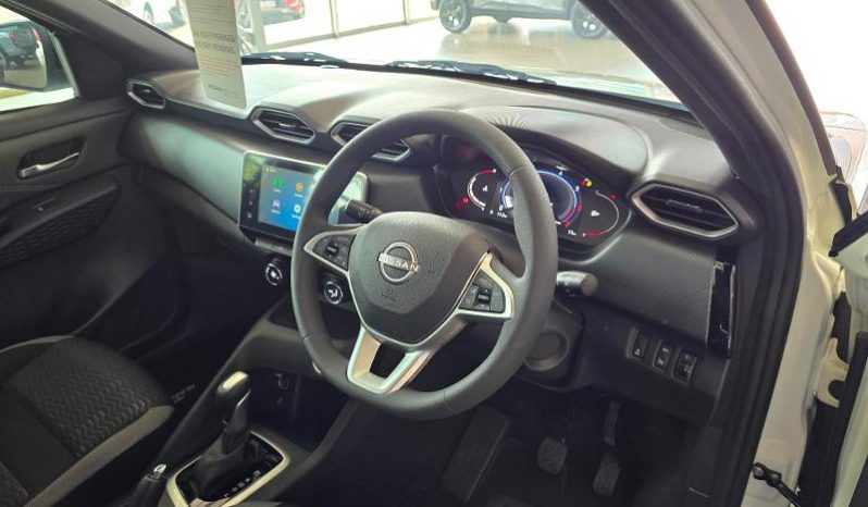 
								Nissan Magnite 1.0T Acenta Cvt full									