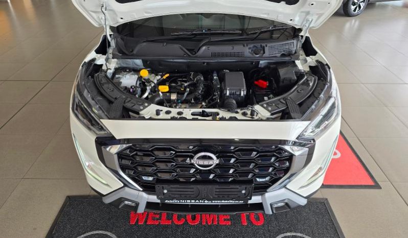 
								Nissan Magnite 1.0T Acenta Cvt full									
