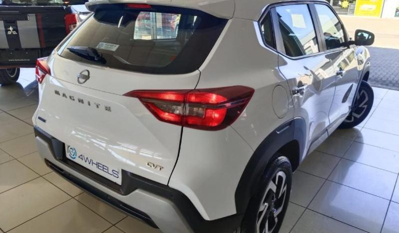 
								Nissan Magnite 1.0T Acenta Cvt full									