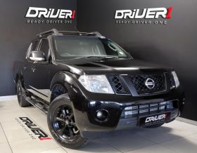 Nissan Navara 3.0 DCi V6 4X4 Le D/cab At V9X Sat