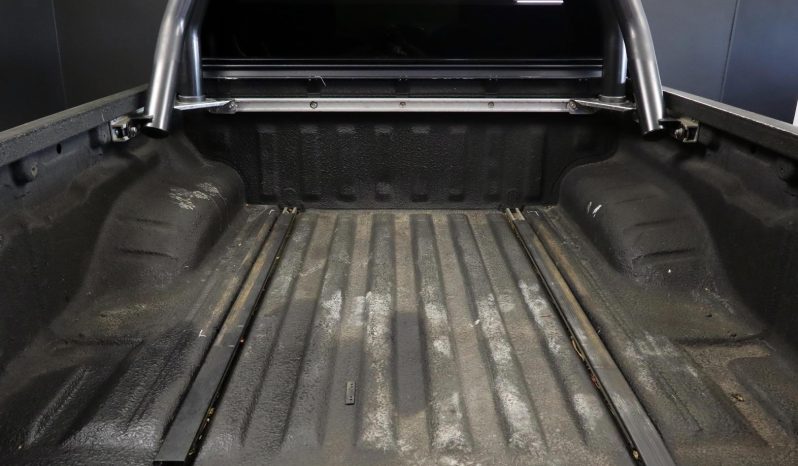 
								Nissan Navara 3.0 DCi V6 4X4 Le D/cab At V9X Sat full									