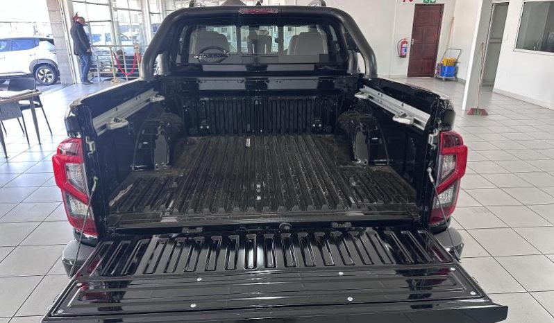 
								Nissan Navara 4X2 STEALTH AUTO D/CAB full									