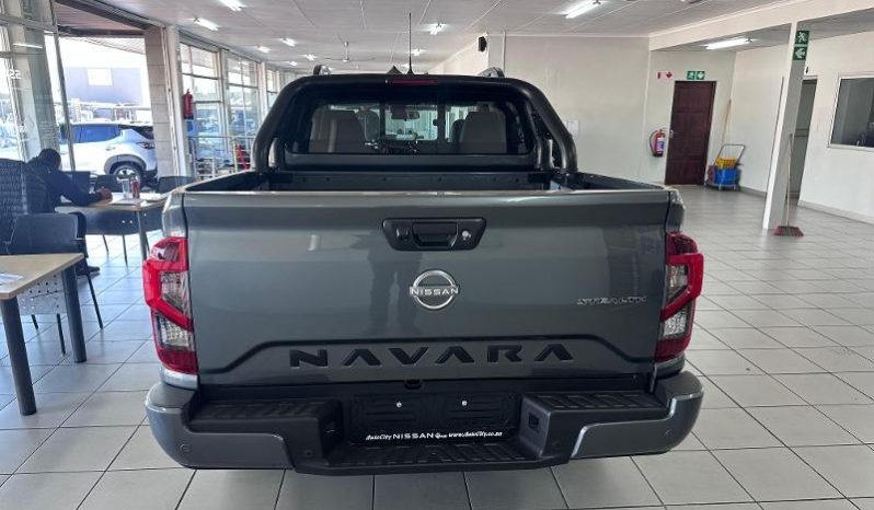 
								Nissan Navara 4X2 STEALTH AUTO D/CAB full									