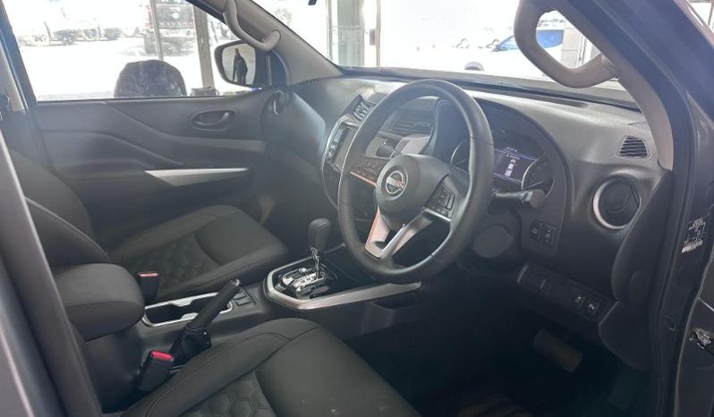 
								Nissan Navara 4X2 STEALTH AUTO D/CAB full									