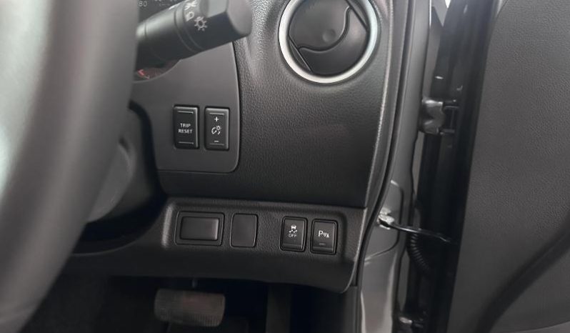 
								Nissan Navara 4X2 STEALTH AUTO D/CAB full									
