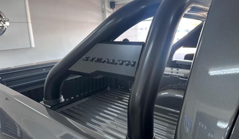 
								Nissan Navara 4X2 STEALTH AUTO D/CAB full									